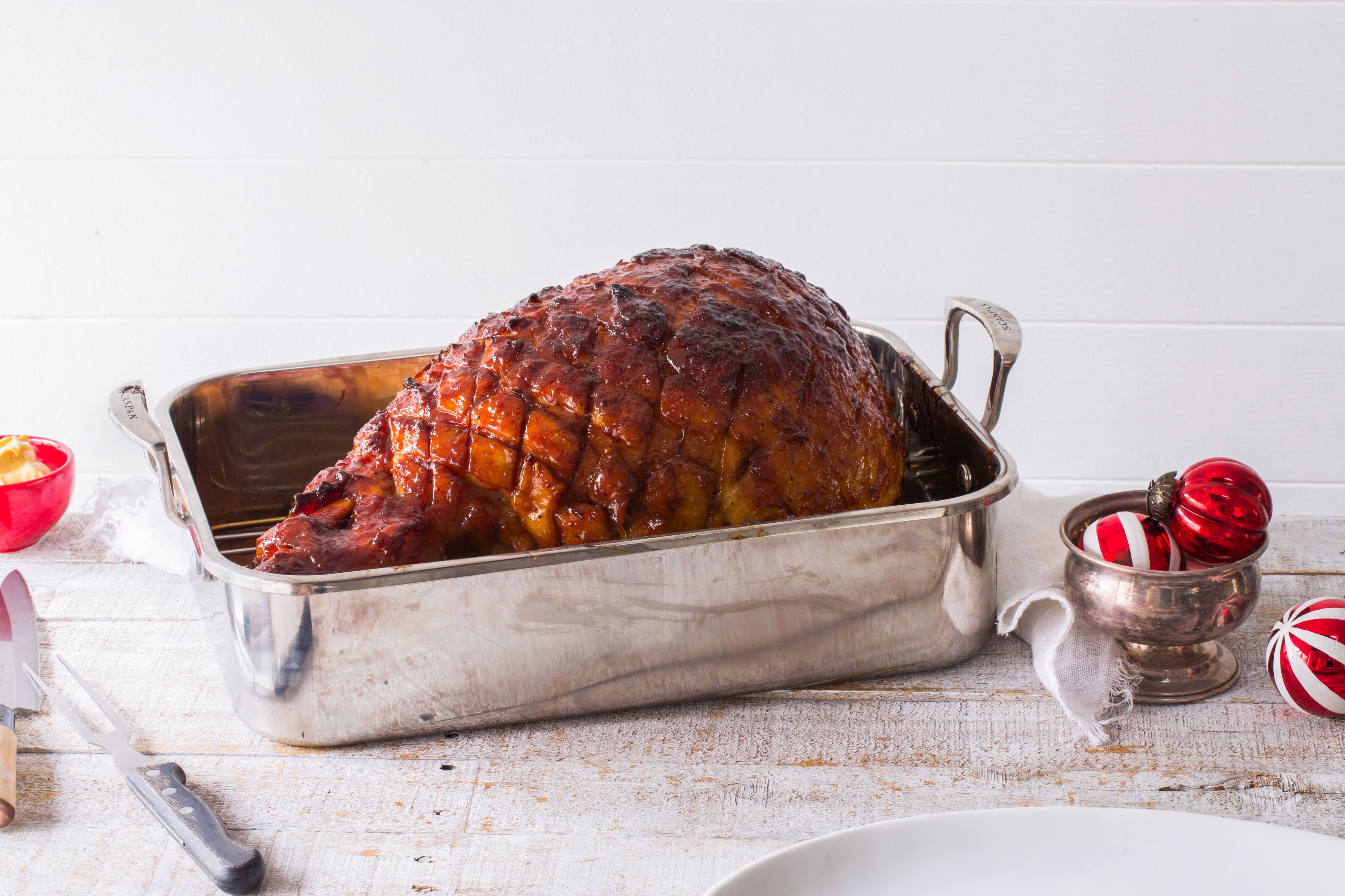 ChelseaWinter.co.nz Cranberry & maple glazed ham ChelseaWinter.co.nz