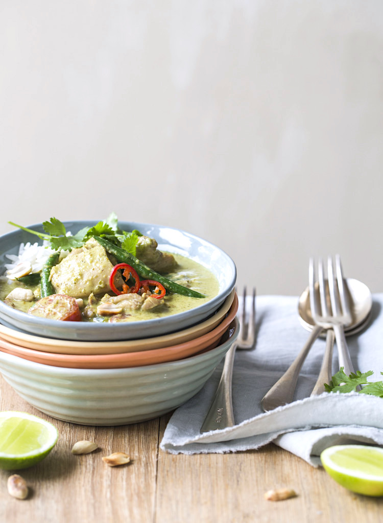 Thai chicken curry recipe - ChelseaWinter.co.nz