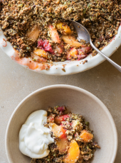 Apple & Raspberry Breakfast Crumble